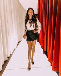 Carolina Oliveira feet photo 20