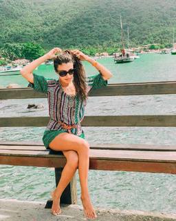 Carolina Oliveira feet photo 12