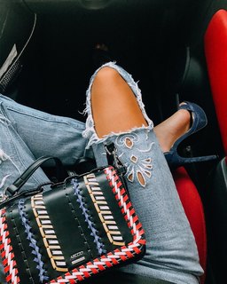 Carolina Oliveira feet photo 8