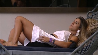 Carolina Peixinho feet photo 5
