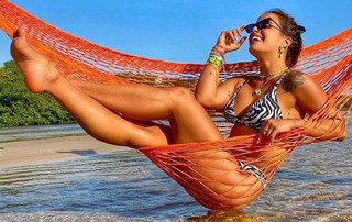 Carolina Peixinho feet photo 4