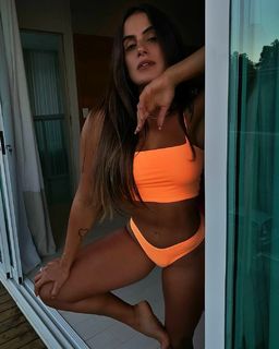 Carolina Peixinho feet photo 8