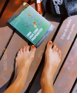 Carolina Peixinho feet photo 3