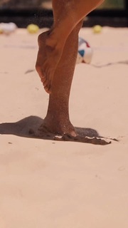 Carolina Peixinho feet photo 2