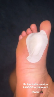 Carolina Peixinho feet photo 3