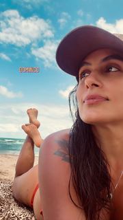 Carolina Peixinho feet photo 3