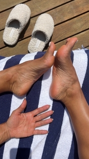Carolina Peixinho feet photo 5