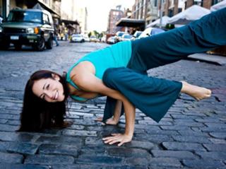 Carolina Ravassa feet photo 20