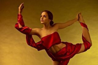 Carolina Ravassa feet photo 19