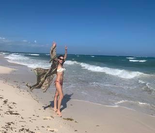 Carolina Ravassa feet photo 8