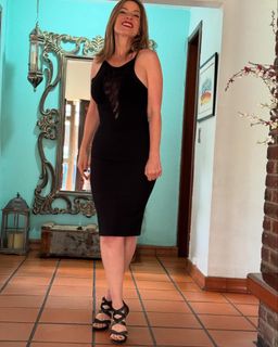 Carolina Rocha feet photo 1