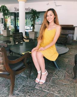 Carolina Ross feet photo 2