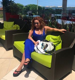 Carolina Sandoval feet photo 13