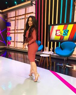 Carolina Sandoval feet photo 1