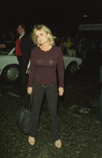 Caroline Aherne feet photo 1