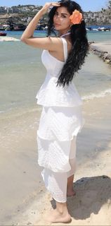 Caroline Azmy feet photo thumbnail