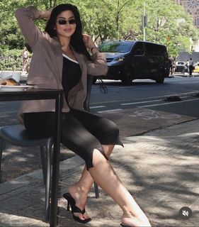Caroline Azmy feet photo 5