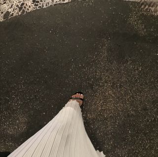 Caroline Azmy feet photo 1