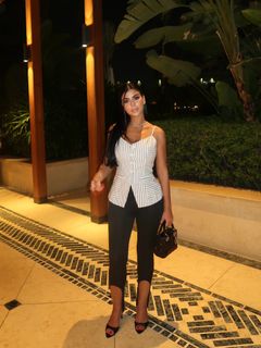 Caroline Azmy feet photo 13
