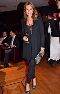 Caroline Beil feet photo thumbnail