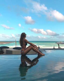 Caroline Chafauzer feet photo 11