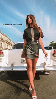 Caroline Chafauzer feet photo 9