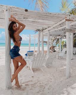Caroline Chafauzer feet photo 8