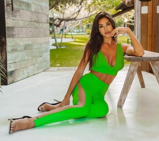 Caroline Chafauzer feet photo 19
