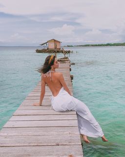 Caroline Chafauzer feet photo 9