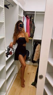Caroline Chafauzer feet photo 13