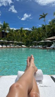 Caroline Collins feet photo 19