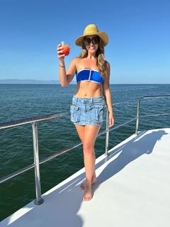 Caroline Collins feet photo 19