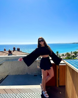 Caroline Collins feet photo 16