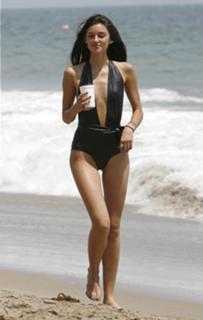 Caroline D'Amore feet photo 2