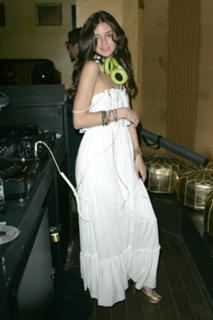 Caroline D'Amore feet photo 20