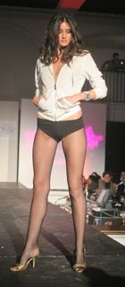Caroline D'Amore feet photo 6