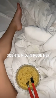 Caroline Dallarosa feet photo 14