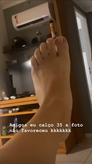 Caroline Dallarosa feet photo 12