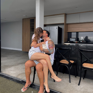Caroline Dallarosa feet photo 10