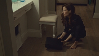 Caroline Dhavernas feet photo thumbnail