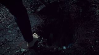 Caroline Dhavernas feet photo thumbnail