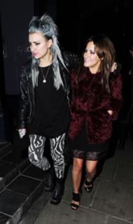 Caroline Flack feet photo thumbnail