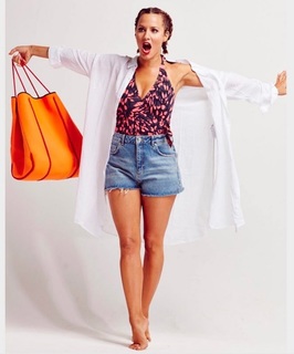 Caroline Flack feet photo thumbnail
