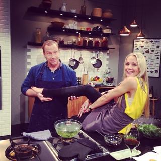Caroline Fleming feet photo 13