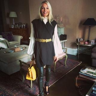 Caroline Fleming feet photo 8