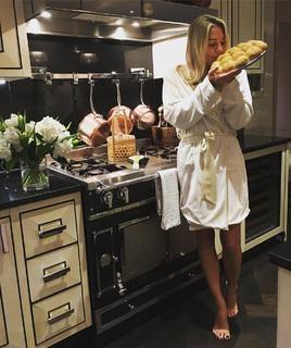 Caroline Fleming feet photo 5