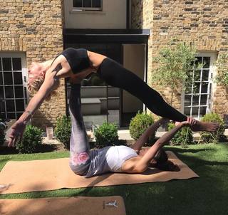 Caroline Fleming feet photo 7