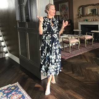 Caroline Fleming feet photo 16