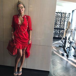 Caroline Fleming feet photo 11