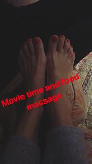 Caroline Fleming feet photo 6